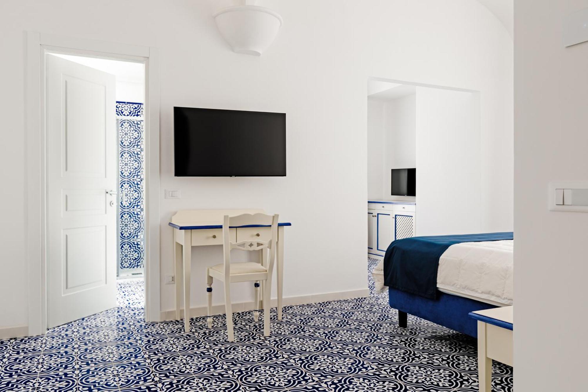 Hotel Da Raffaele Ischia Exterior photo
