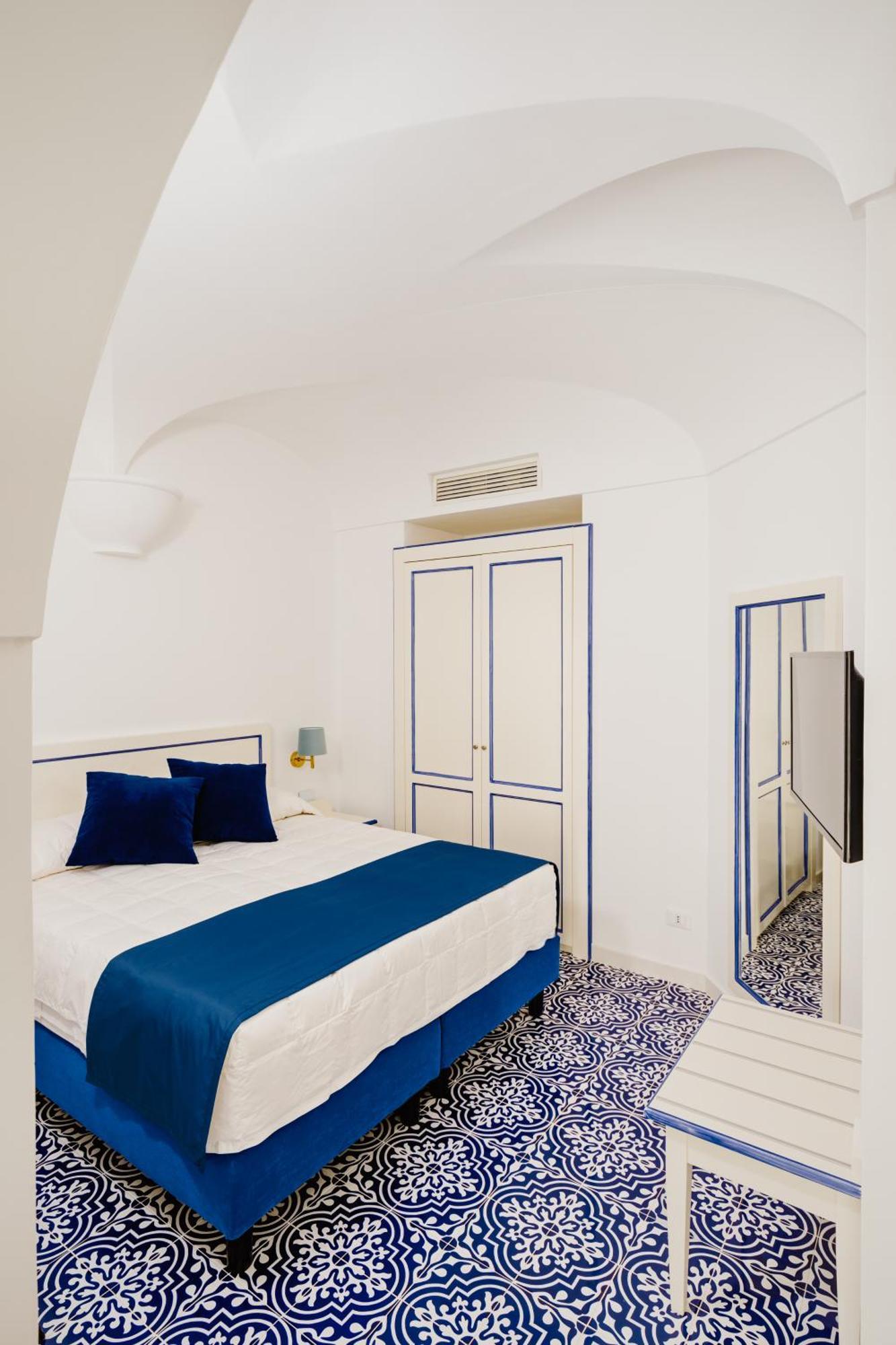 Hotel Da Raffaele Ischia Exterior photo